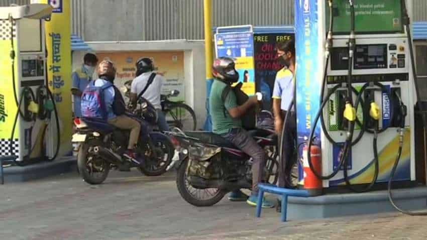 Petrol nears Rs 91/litre mark in Delhi, above Rs 97 in Mumbai Petrol nears Rs 91/litre mark in Delhi, above Rs 97 in Mumbai