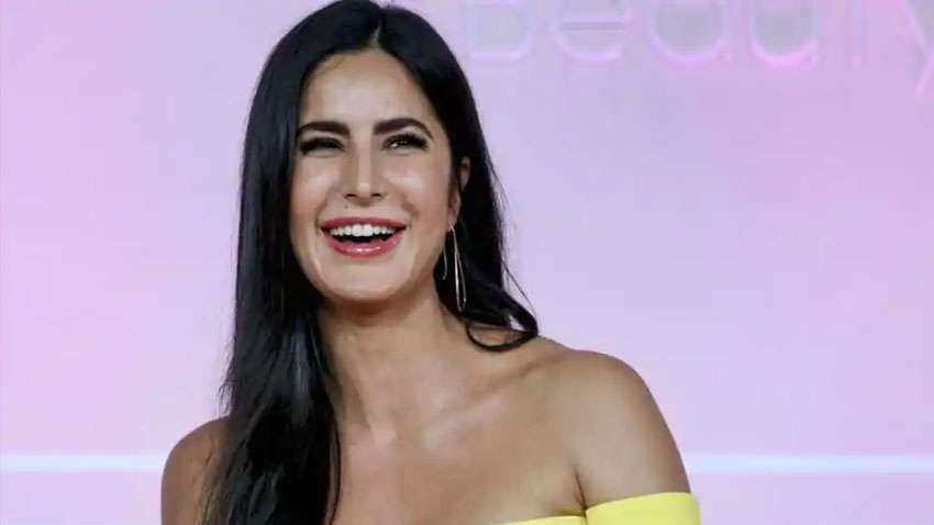 Salman Khan, Katrina Kaif, Emraan Hashmi attend puja before ''Tiger 3'' goes on floors Salman Khan, Katrina Kaif, Emraan Hashmi attend puja before ''Tiger 3'' goes on floors