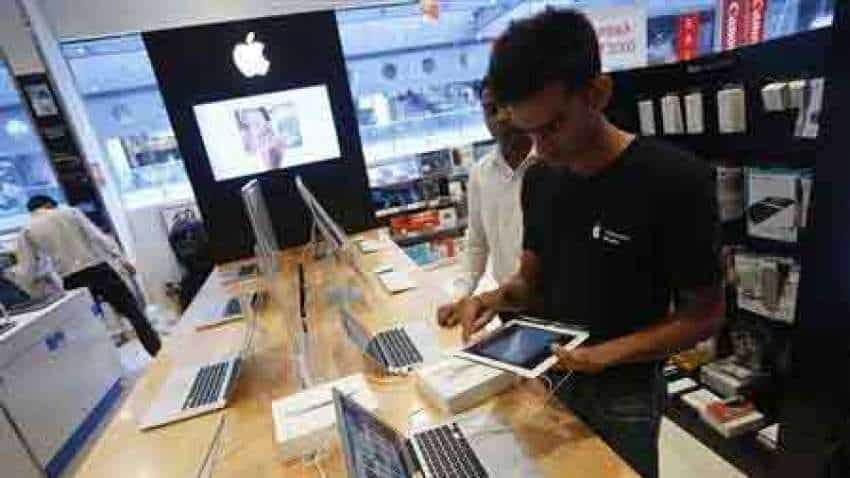 Apple, Croma join hands on Jobs&#039;&#039; birth anniversary