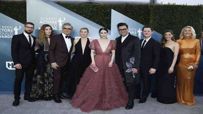 ''Schitt's Creek'' wins Golden Globe for Best TV Comedy Series ''Schitt's Creek'' wins Golden Globe for Best TV Comedy Series