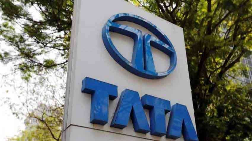 Tata Motors delivers 100 Safari units in Delhi/NCR in a single day