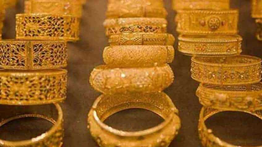 Gold Price Today 04-03-2021: EXCLUSIVE! Yellow metal may slide below Rs 44,000; check this money making idea Gold Price Today 04-03-2021: EXCLUSIVE! Yellow metal may slide below Rs 44,000; check this money making idea