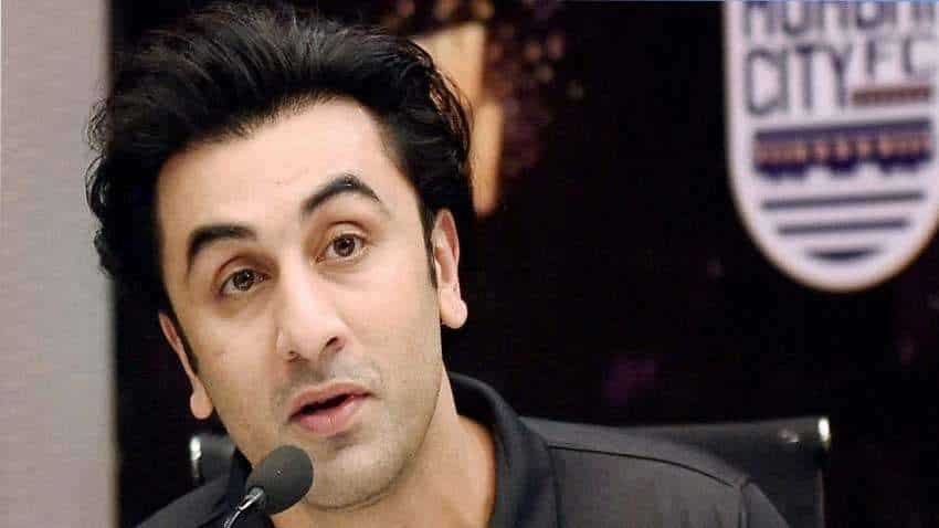 Ranbir Kapoor tests positive for COVID-19, under home quarantine Ranbir Kapoor tests positive for COVID-19, under home quarantine