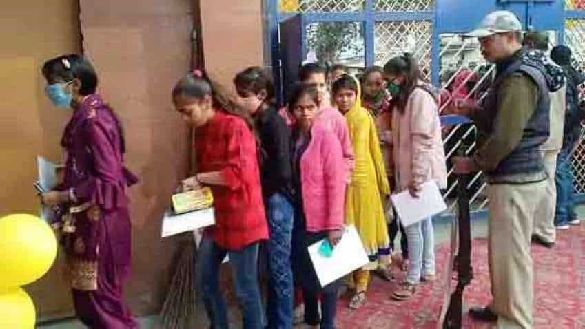 Maharashtra Class 10, Class 12 board exams 2021: SSC, HSC Question banks released on maa.ac.in —Download from these direct links here Maharashtra Class 10, Class 12 board exams 2021: SSC, HSC Question banks released on maa.ac.in —Download from these direct links here