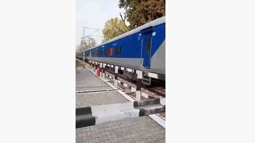 SHOCKING: Janshatabdi Express runs in reverse with passengers onboard in Uttarakhand - WATCH New Delhi-Tanakpur train video   