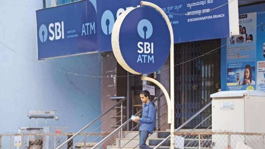 SBI share price today: What to do with this stock? This expert has the answer