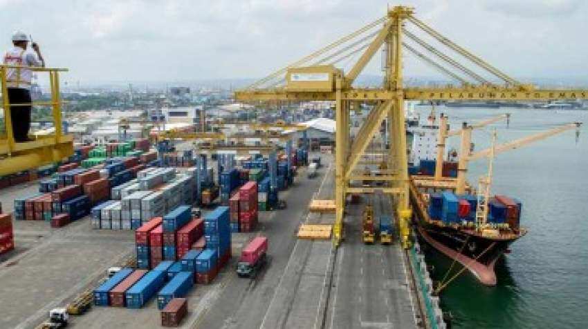 India's exports grew around 60% in March for the first time in a month India's exports grew around 60% in March for the first time in a month