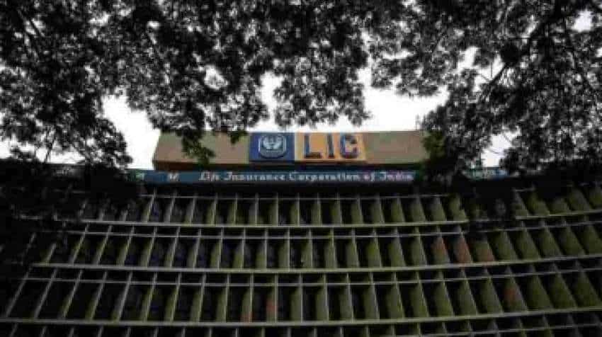 LIC achieves new feat, collects highest ever new premium in corona period in FY21