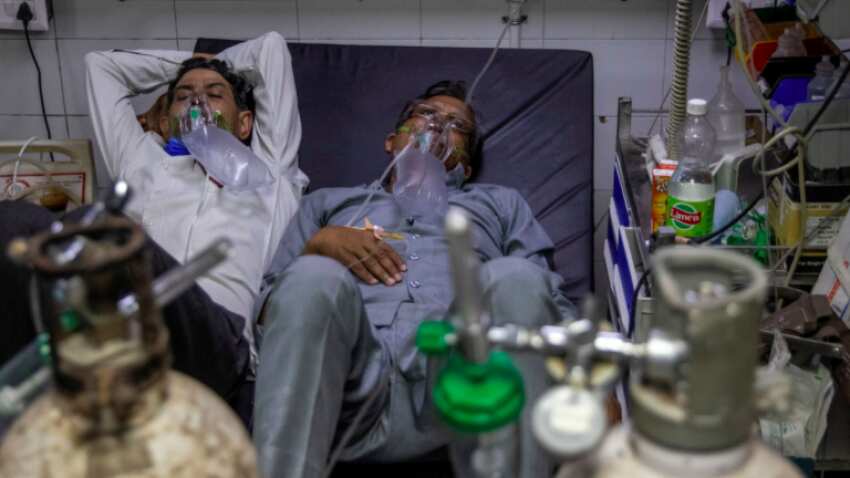 COVID-19: Hospitals in Delhi-NCR short on oxygen, send SOS to Govt - All details here COVID-19: Hospitals in Delhi-NCR short on oxygen, send SOS to Govt - All details here