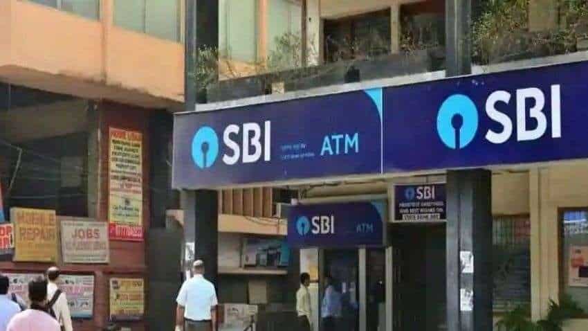 SBI business activity index dips to new low of 75.7 in April; says India might reach its second peak in mid-May