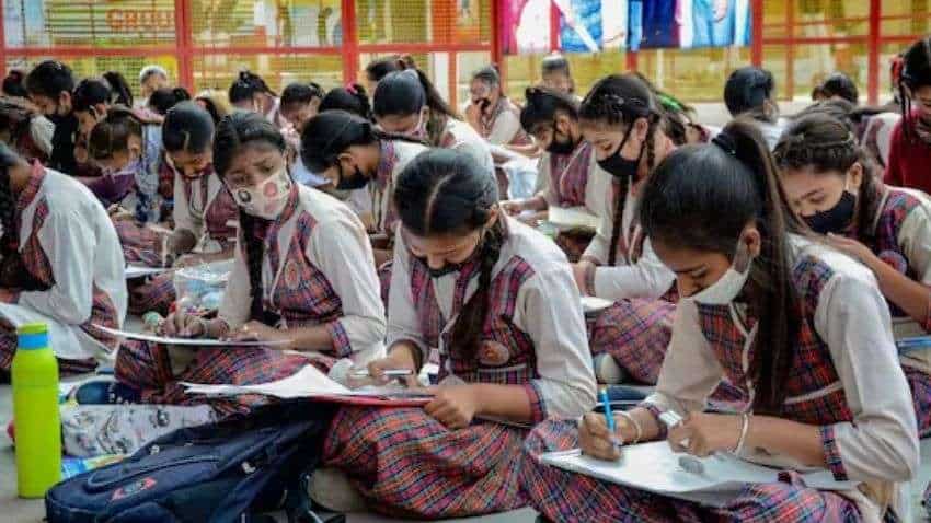 CBSE Class 10 Board Exam Latest News: BIG ANNOUNCEMENT! CBSE says this for Delhi schools CBSE Class 10 Board Exam Latest News: BIG ANNOUNCEMENT! CBSE says this for Delhi schools