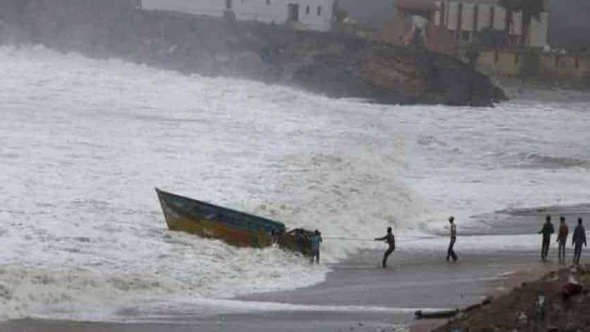 Cyclone Tauktae: WARNING! Severe FLOOD situation predicted in Kerala, Tamil Nadu; Water levels in rivers likely to reach 'danger' levels Cyclone Tauktae: WARNING! Severe FLOOD situation predicted in Kerala, Tamil Nadu; Water levels in rivers likely to reach 'danger' levels