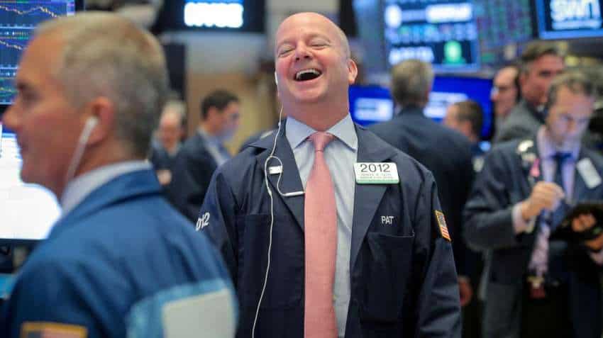 Wall Street climbs on boost from tech stocks Wall Street climbs on boost from tech stocks