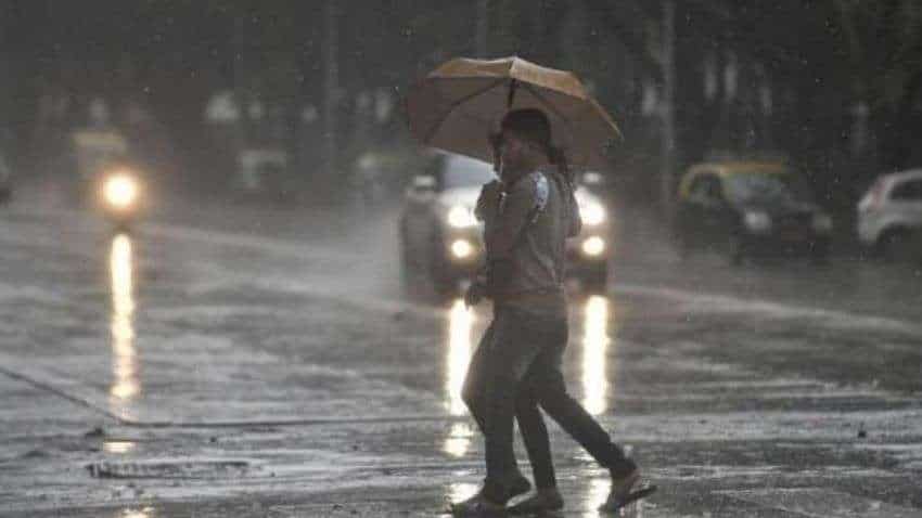 Maharashtra weather news: HIGH RAIN update! IMD issues ORANGE ALERT as monsoon arrives in Mumbai; what IMD forecast Maharashtra weather news: HIGH RAIN update! IMD issues ORANGE ALERT as monsoon arrives in Mumbai; what IMD forecast