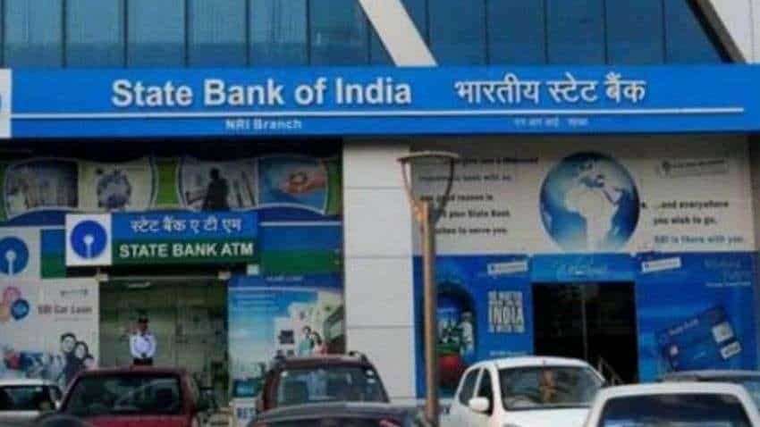 SBI bank account holder? Customers can avail THESE contactless services simply by dialing the toll-free numbers - check details here SBI bank account holder? Customers can avail THESE contactless services simply by dialing the toll-free numbers - check details here
