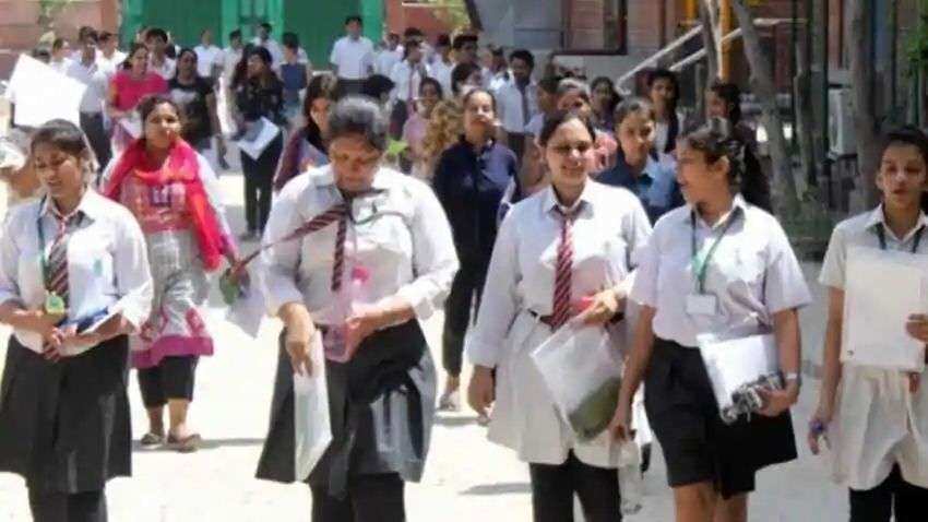 CBSE Class 10 Class 12 Board Exam 2021 Latest News: More details on evaluation criteria—Students DON'T MISS these LATEST DEVELOPMENTS on 10th and 12th class results CBSE Class 10 Class 12 Board Exam 2021 Latest News: More details on evaluation criteria—Students DON'T MISS these LATEST DEVELOPMENTS on 10th and 12th class results