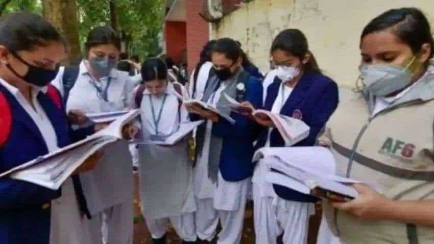 CBSE Class 12 Board Exam 2021 Latest News: Students ALERT! Check detailed evaluation criteria, marking scheme, results to be OUT by THIS DATE CBSE Class 12 Board Exam 2021 Latest News: Students ALERT! Check detailed evaluation criteria, marking scheme, results to be OUT by THIS DATE