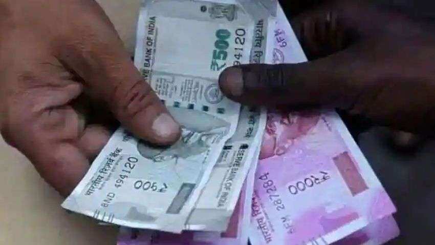LIC Saral Pension LAUNCHED: Check BENEFITS and other details about this Life Insurance Corporation of India's single premium annuity plan LIC Saral Pension LAUNCHED: Check BENEFITS and other details about this Life Insurance Corporation of India's single premium annuity plan
