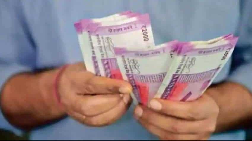 Saral LIC Scheme: Don&#039;t WAIT till 60 to get pension! Start getting Rs 12,000 PENSION yearly from 40 via THIS new LIC Scheme  