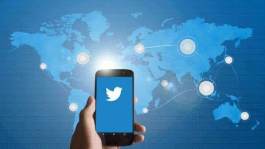 Twitter adds captions for voice tweets Twitter adds captions for voice tweets