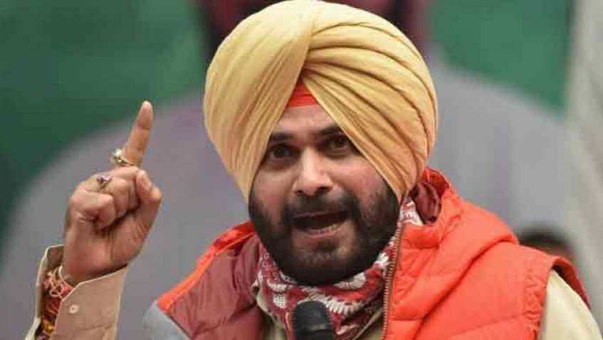 Navjot Singh Sidhu made new Punjab Congress chief; Sonia Gandhi also appoints four working presidents to assist Sidhu Navjot Singh Sidhu made new Punjab Congress chief; Sonia Gandhi also appoints four working presidents to assist Sidhu