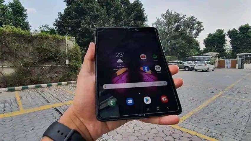 Samsung new FOLDABLE smartphones to come with LOWER price tags? Check latest update HERE