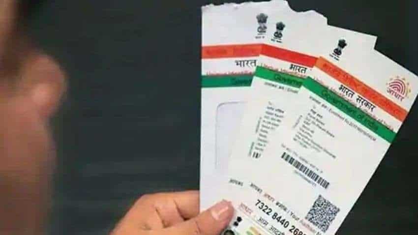 UIDAI ALERT! Door step service launched! UPDATE mobile number on Aadhaar without going anywhere - here&#039;s how