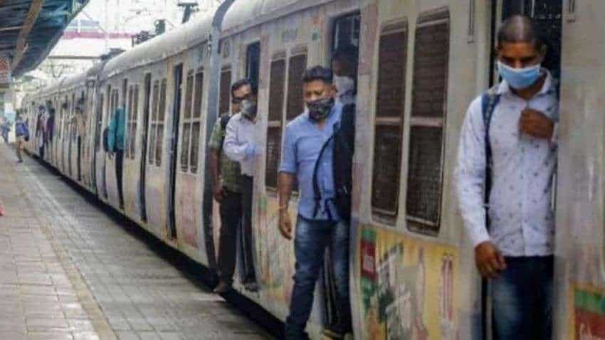 Mumbai local trains to RESUME soon for THESE passengers? Check what the Maharashtra cabinet minister said Mumbai local trains to RESUME soon for THESE passengers? Check what the Maharashtra cabinet minister said