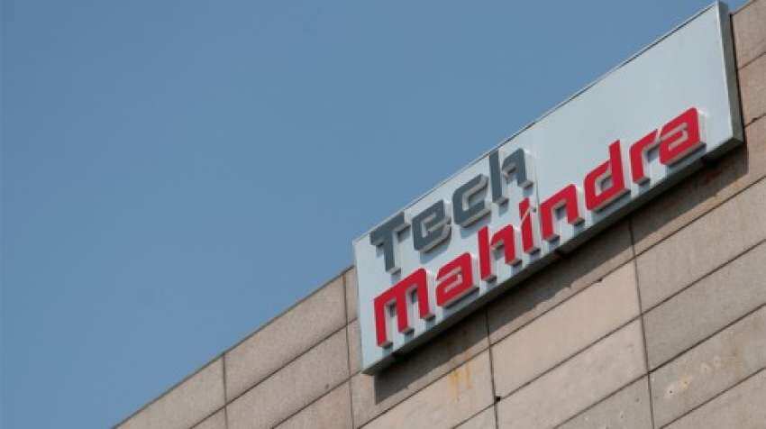 Tech Mahindra reports 40% YoY jump in Q1 profit to Rs 1353 cr, stock price ends up near 1%