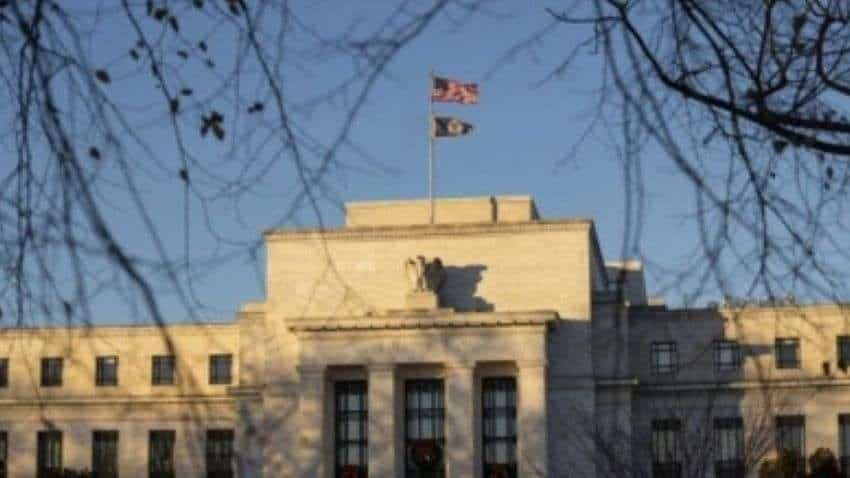 3 US Fed officials push for tapering asset purchases