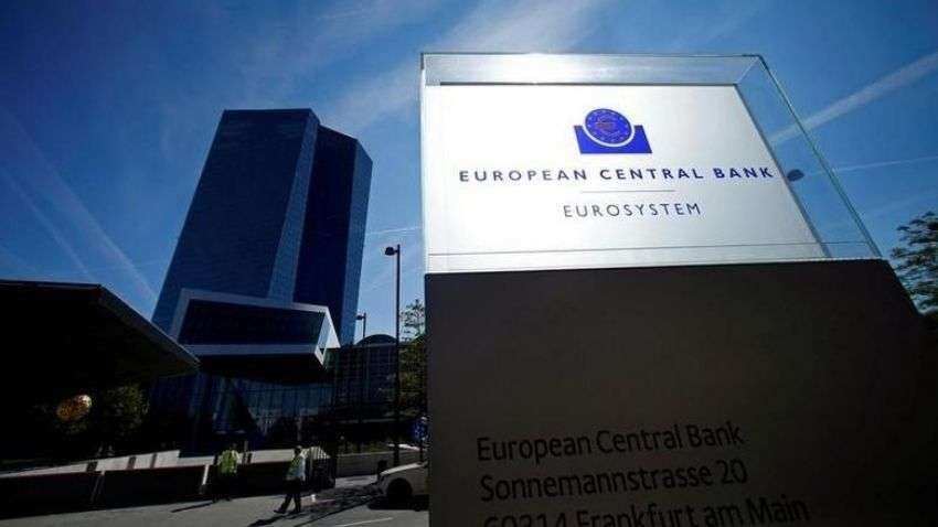 European Central Bank (ECB) sets &#039;moderately lower pace&#039; for bond buying