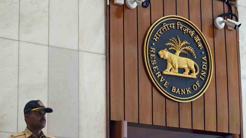 RBI extends curbs on THIS UP-based bank by 3 months; no fresh loan, deposits allowed - check what will happen to account holders RBI extends curbs on THIS UP-based bank by 3 months; no fresh loan, deposits allowed - check what will happen to account holders