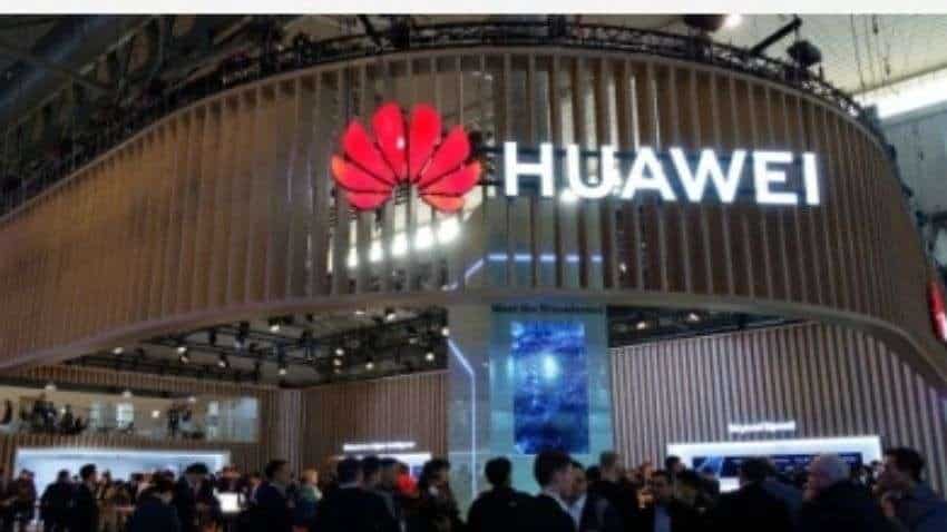 Huawei working on wild Mate smartphone with tri-fold display Huawei working on wild Mate smartphone with tri-fold display