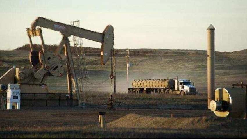 Oil slips to $75 as US storm threat wanes