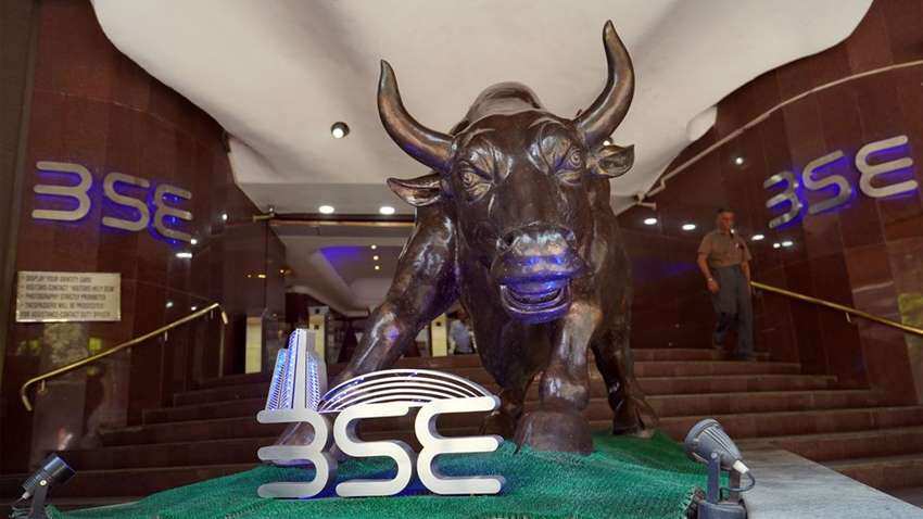 Banking stocks lift Sensex, Nifty to record highs; SBI, BoB & India Bank top buys Banking stocks lift Sensex, Nifty to record highs; SBI, BoB & India Bank top buys