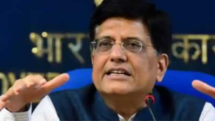 Piyush Goyal refutes rumours of government reducing import duties on Chinese apples Piyush Goyal refutes rumours of government reducing import duties on Chinese apples