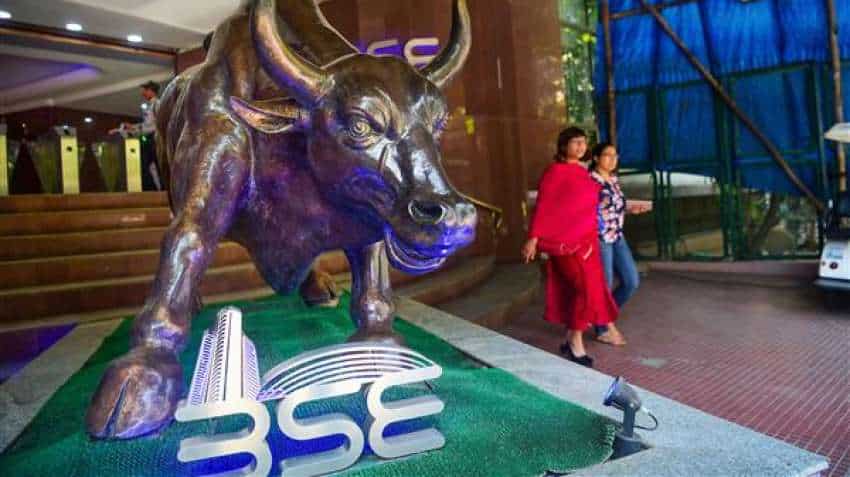 Share Market Closing Bell! Sensex slumps 361 pts; Nifty ends below 17,550