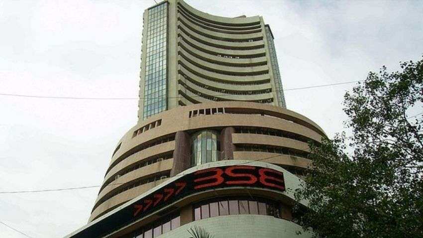 After The Bell: Nifty holds 17,500 on first day of October series! What should investors do on Monday?