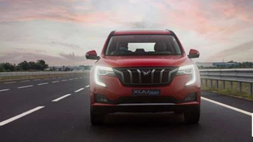 M&amp;M adds two new variants to premium SUV XUV700