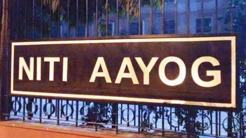 NITI Aayog brings out manual on ''Sustainable Urban Plastic Waste Management'' NITI Aayog brings out manual on ''Sustainable Urban Plastic Waste Management''