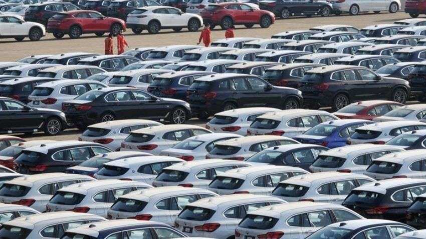 Passenger vehicle dispatches drop 41 pc in Sep as chip shortage impacts production Passenger vehicle dispatches drop 41 pc in Sep as chip shortage impacts production
