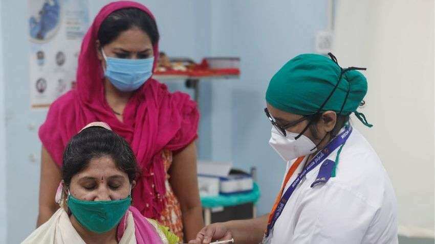 COVID-19: India records lowest coronavirus cases in 231 days, 98.67 crore vaccine doses administered so far COVID-19: India records lowest coronavirus cases in 231 days, 98.67 crore vaccine doses administered so far