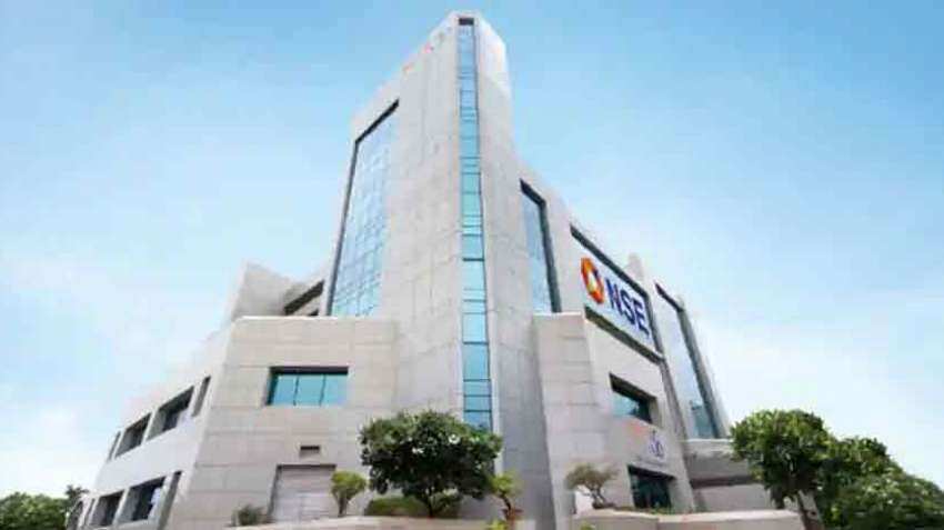 Bank Nifty tops 40,000: Axis Bank, HDFC Bank, SBI lead the rally