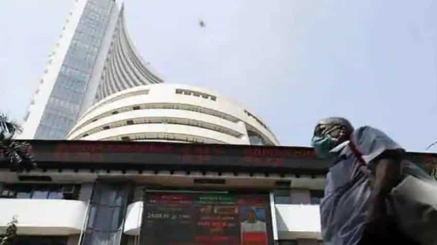Closing Bell! Sensex, Nifty witness selling pressure for 4th straight day; Nifty Bank hits new high again
