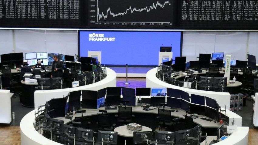 Dow posts record closing high, stocks gain for 3rd week; dollar dips Dow posts record closing high, stocks gain for 3rd week; dollar dips