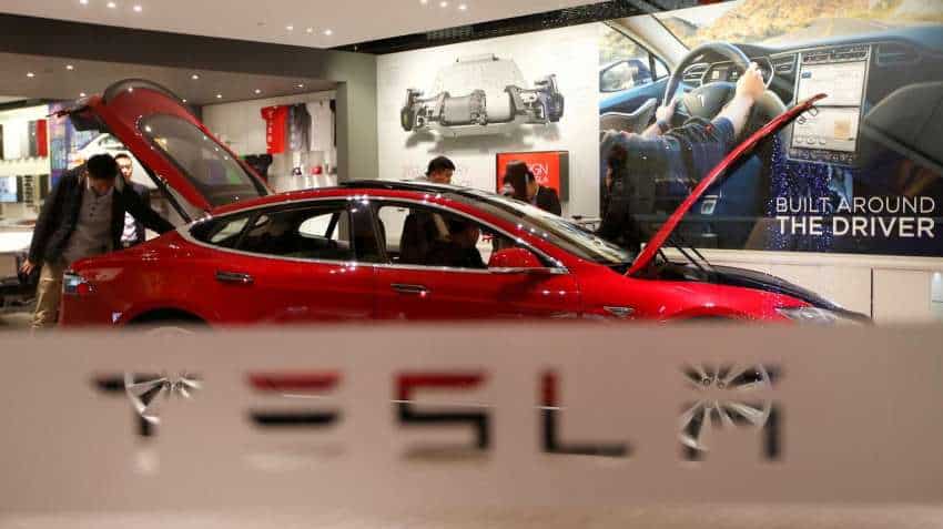 Tesla&#039;s record Hertz order drives company toward $1 trillion club