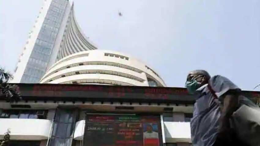 Closing Bell: Sensex, Nifty give up intraday gains to end in red – metal, bank and financials drag the market