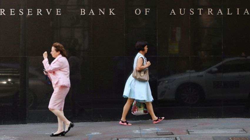 Currencies wait for Reserve Bank of Australia to kick off big central bank week 