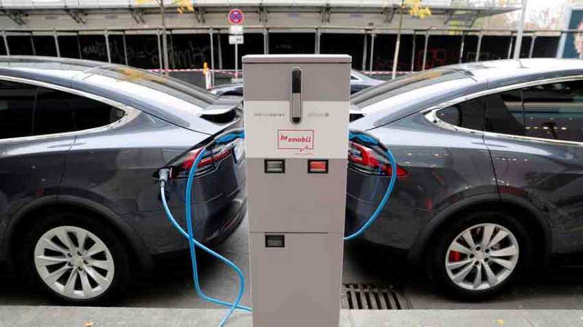Automakers reveal plans to go all-electric in 2021, COP26 a booster