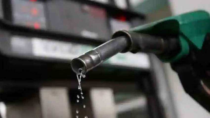 Big Relief! This state govt cuts price of petrol by Rs 10, diesel by Rs 5 Big Relief! This state govt cuts price of petrol by Rs 10, diesel by Rs 5